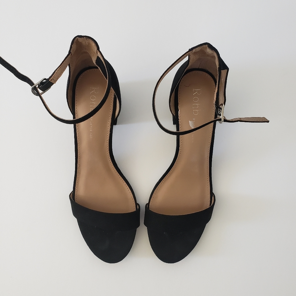 Rohb by Joyce Azria Sandals
